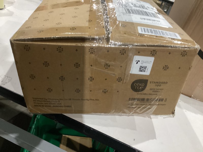 Condition photo showing Good Condition for Beckham Hotel Collection Bed Pillows Standard/Queen Size Set of 2 - Original Soft Down Alternative P