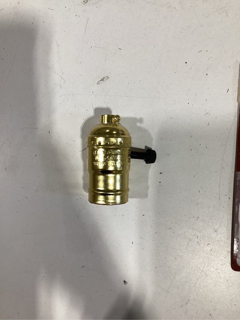 Condition photo showing Good Condition for project source 3-way 60-watt plastic turn knob lamp socket, gold