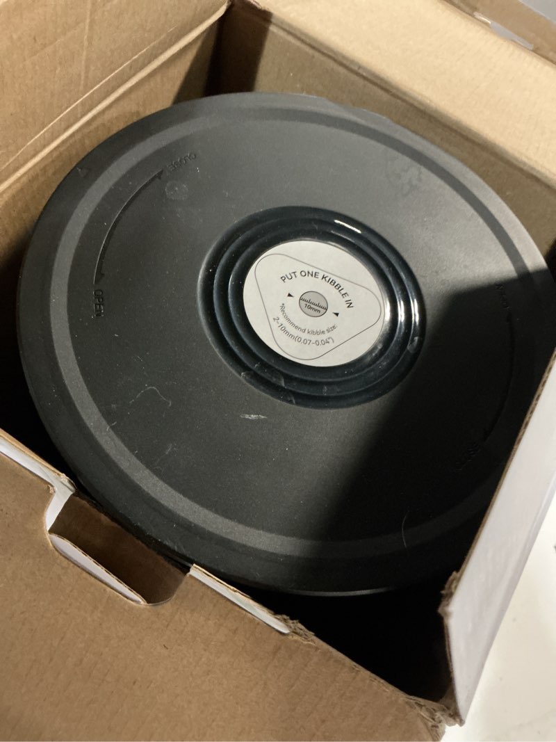 Condition photo showing Good Condition for imipaw automatic cat feeder and water fountain, timed dry food dispenser, programmable portion control, 1-6 meals per day, desiccant bag, cat fountains for drinking with filter, small pets (3l combo) basic combination