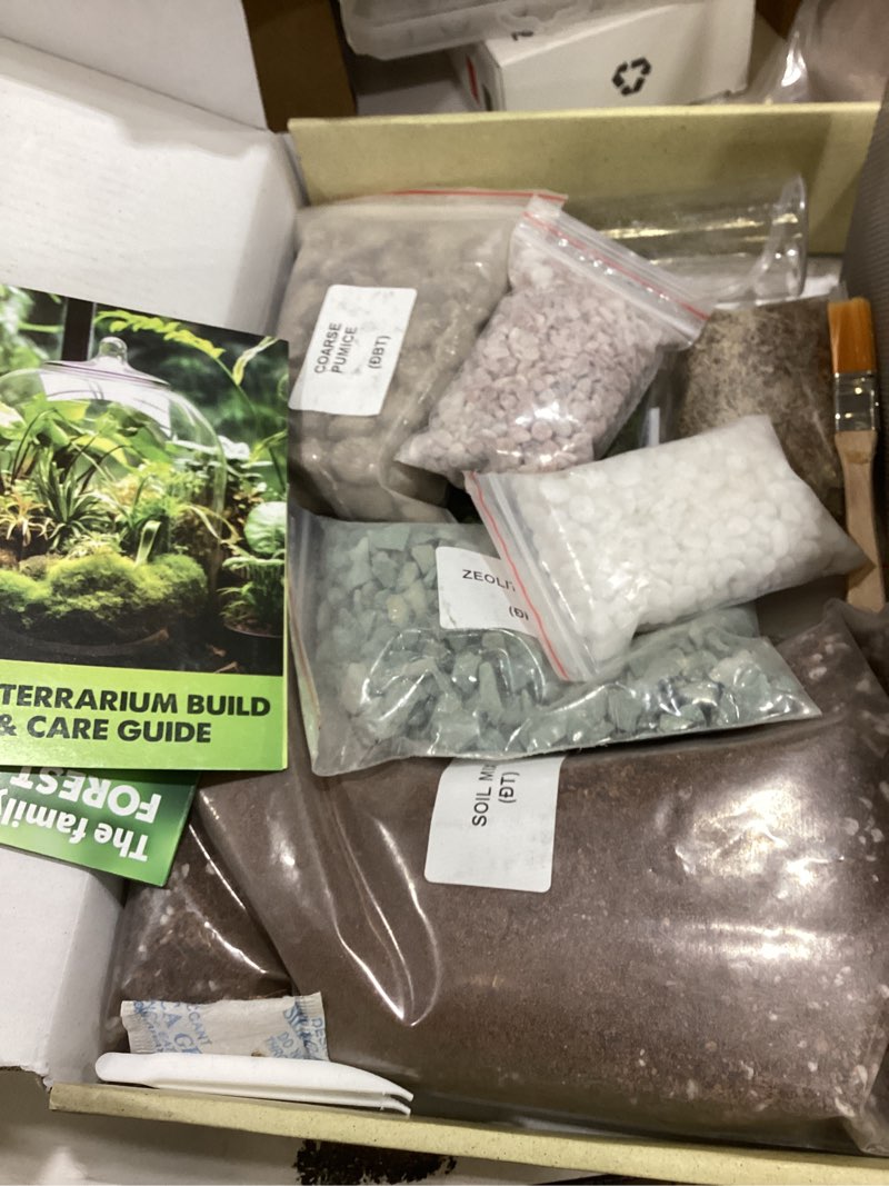Condition photo showing Good Condition for duspro recycle premium 6in1 terrarium soil mix – pre-mixed terrarium substrate mix for terrariums, balanced moisture growing medium with coco coir, peat moss, pine bark, perlite, pumice & zeolite 4qrt terrarium soil 4 quarts