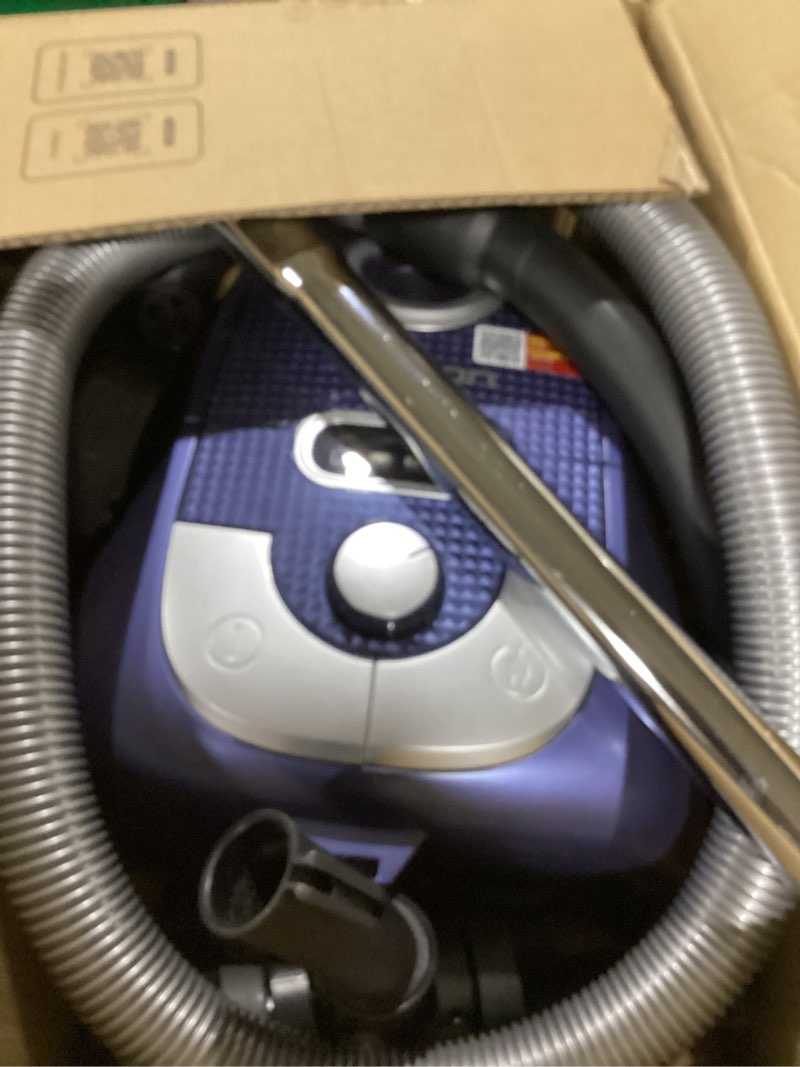 Condition photo showing Good Condition for aspiron canister vacuum, 1600w/40kpa canister bagged vacuum, 4qt dust bag, h13 hepa filter, 5 tools, pet-friendly,variable power control,for carpets, hardwood floors, stairs, pet hair, household blue