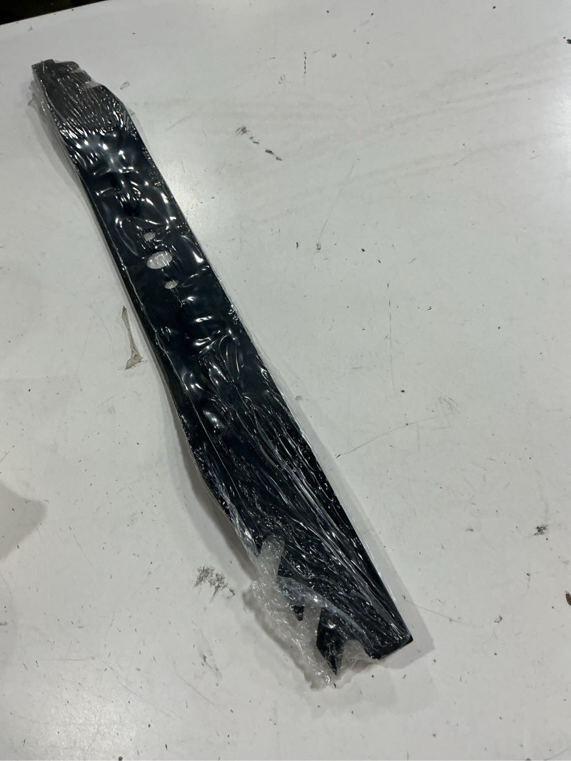 Condition photo showing New/Like New for fismiuta 21” lawn mower blade 1 piece