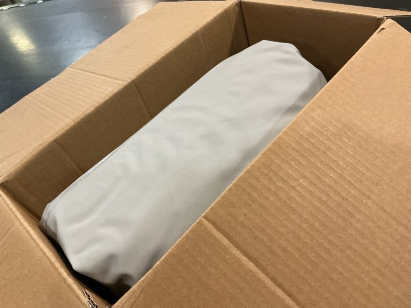 Condition photo showing Good Condition for intex 15" essential rest dura-beam airbed mattress with internal pump included - full