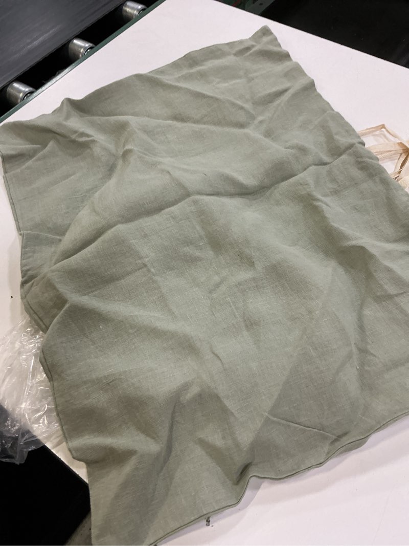 Condition photo showing Good Condition for european linen sham set willowleaf 20in x 26in