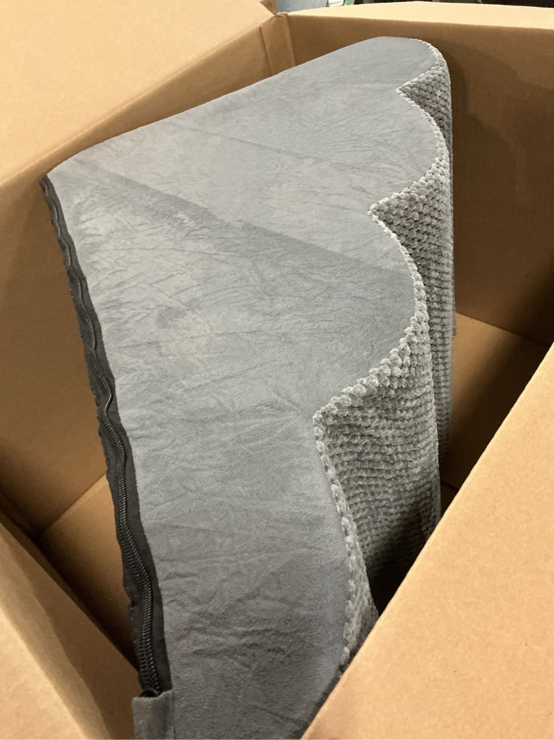 Condition photo showing Good Condition for EHEYCIGA Curved Dog Stairs Ramp for High Beds 19.7" H, 4-Step Dog Steps for Small Dogs and Cats, Pet Stairs for High Bed Climbing, Non-Slip Balanced Pet Step Indoor, Grey Fleece-Grey 4-Step