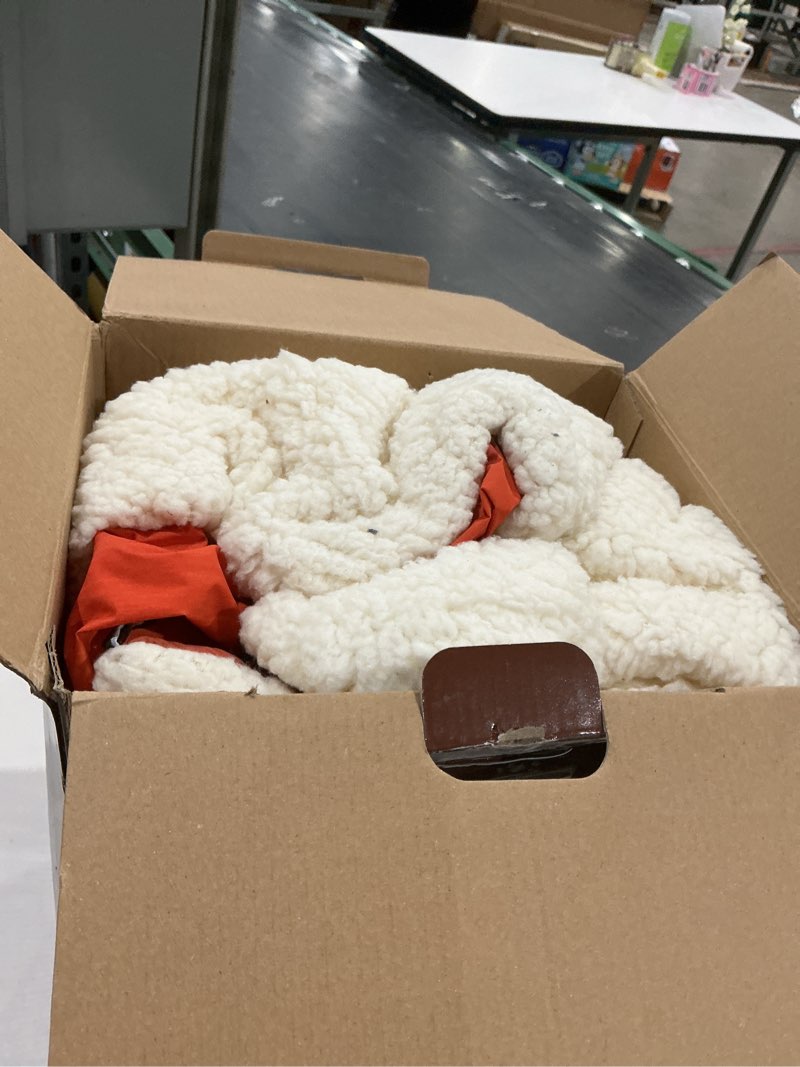 Condition photo showing Good Condition for bearhug 50” x 70” heated blankets battery operated, cordless wearable heating throw blanket with 15000 mah power bank, 3 heating levels usb rechargeable waterproof for camping,car,outdoors (lake) yellow - lake