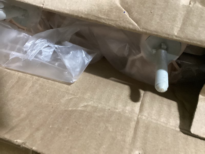 Condition photo showing Good Condition for Bemis Classic Colors Slow Close Toilet Seat, Easy Clean Hinges and Durable Plastic Seat, Made in USA, Round, Wild Rose Round Wild Rose