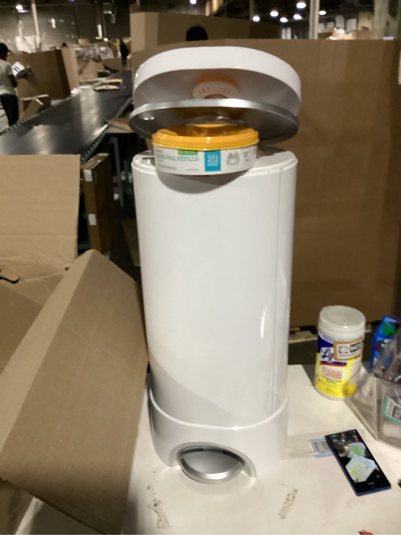 Condition photo showing Good Condition for munchkin® step™ infant diaper pail, powered by arm & hammer™, #1 in odor control, hands free, white