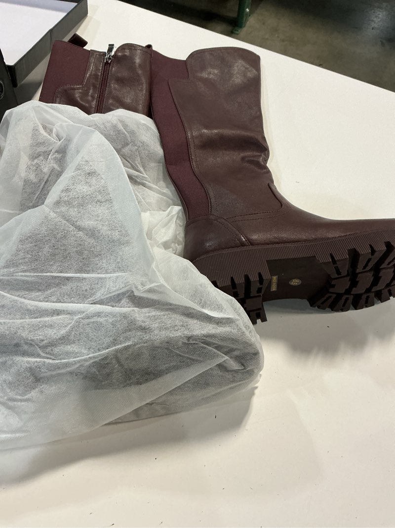 Condition photo showing Good Condition for (Size:8.5)TEAIEUI Women's Knee High Boots Fashion Platform Lug Sole Tall Riding Boots Comfortable Stretch Calf Dress Long Boots Burgundy