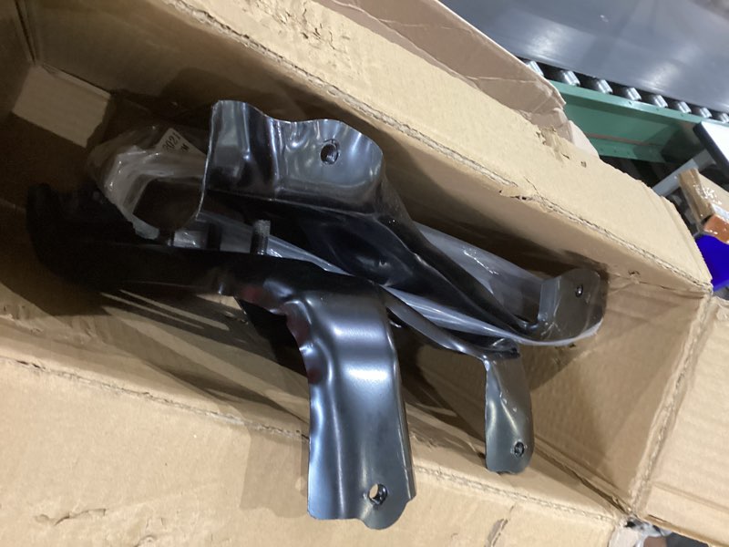 Condition photo showing Good Condition for newyall steel front left and right bumper bracket mounting arm set for toyota tundra 2009-2013