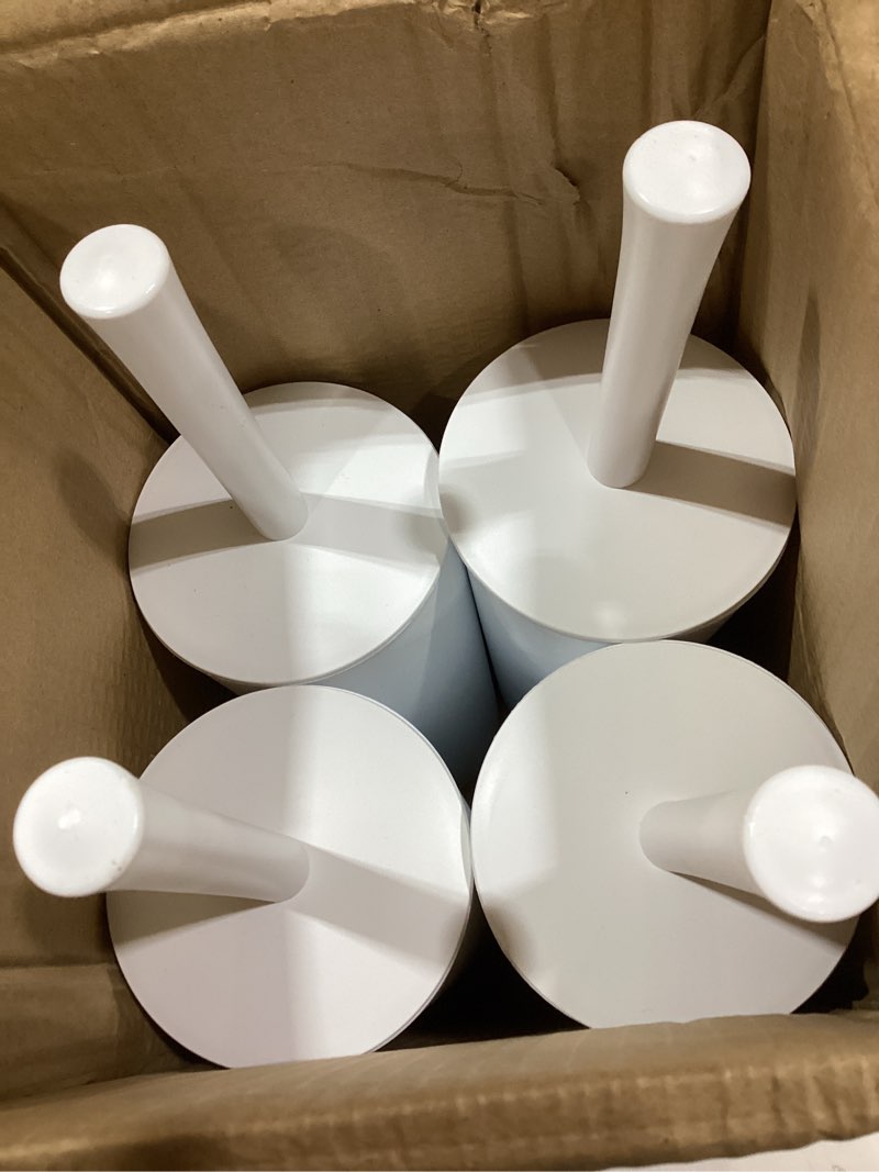 Condition photo showing Good Condition for Amazon Basics Toilet Brush and Holder Set, Heavy-Duty Bristle Scrub Brushes with Non-Slip Handle, White, 4-Pack