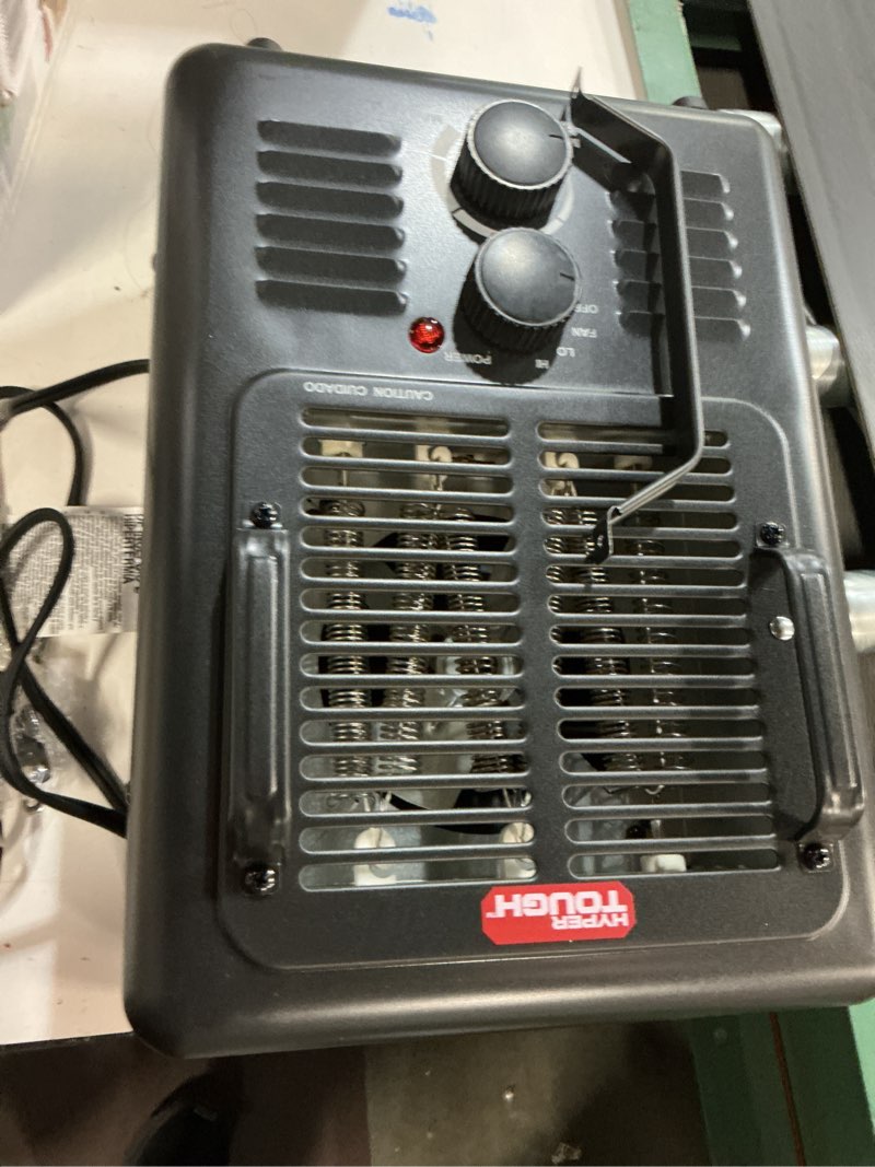 Condition photo showing Good Condition for hyper tough new 1500w milkhouse utility heater