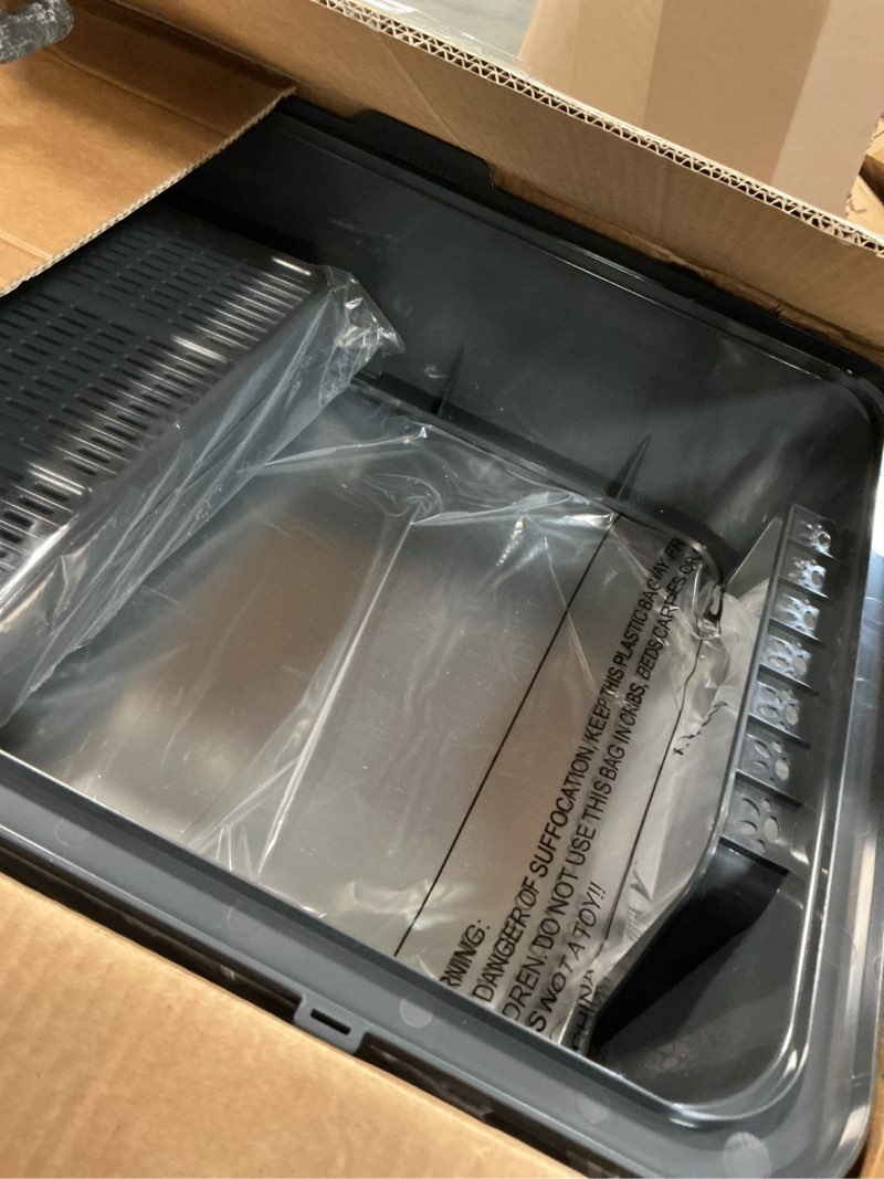 Condition photo showing Good Condition for xxl stainless steel litter box with lid, 28" lx20 w extra large cat litter boxes for big cats, jumbo metal litter box with footboard & scoop,anti-leakage,non-sticky,odorless,easy to clean