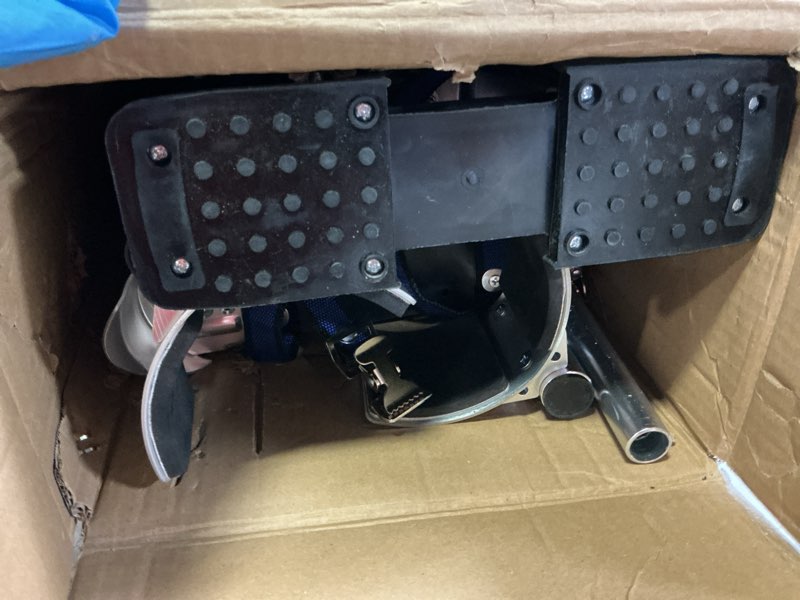 Condition photo showing Good Condition for 24-40 inch aluminum alloy drywall stilts with sliver for working at high places (silver,24-40 inch) 24-40 inch silver