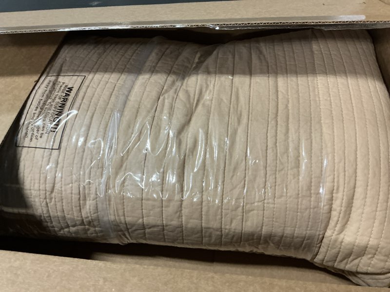 Condition photo showing Good Condition for palassio striped dark beige 100% cotton quilt california cal king size bedding set, oversized lightweight channel pick stitch textured bedspread soft farmhouse country coverlet for all season, 2 shams striped-dark beige california king