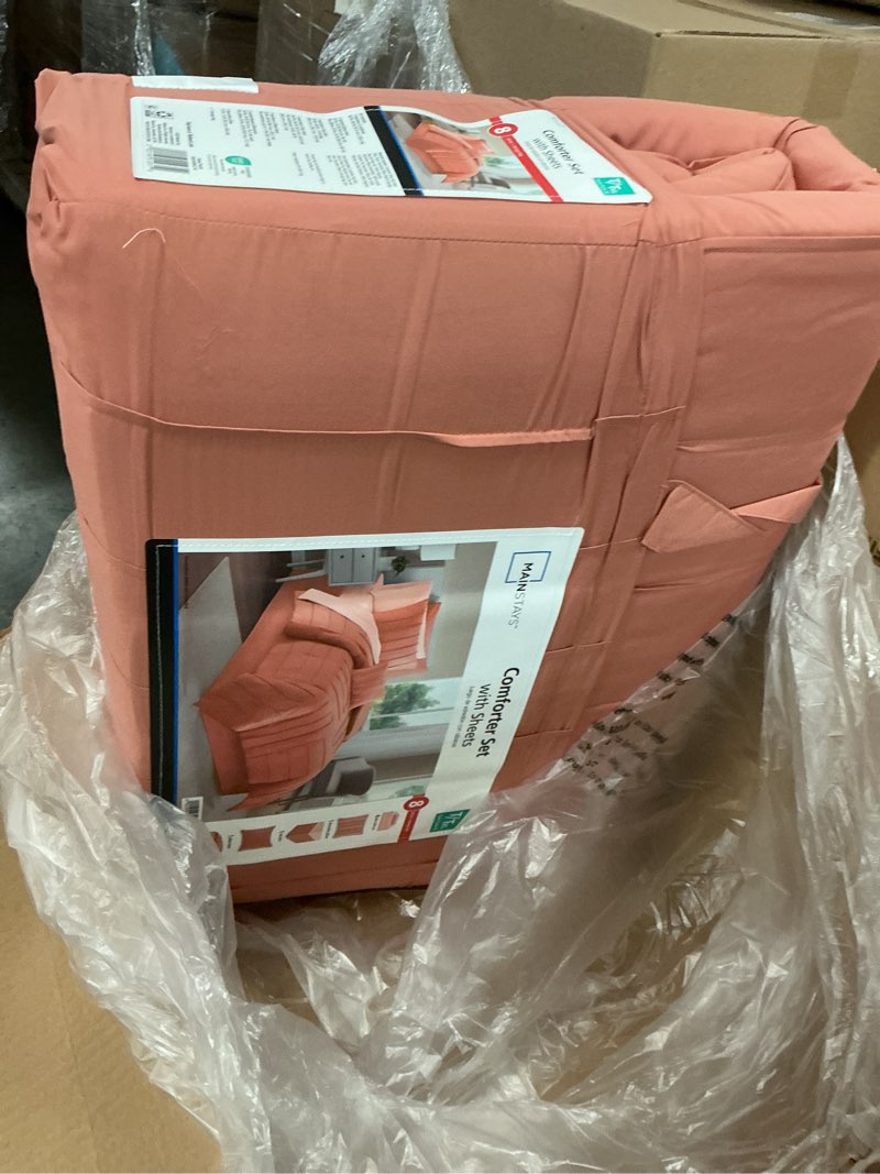 Condition photo showing New/Like New for mainstays 8-piece bed in a bag comforter set with sheets, terracotta texture, twin/twinxl