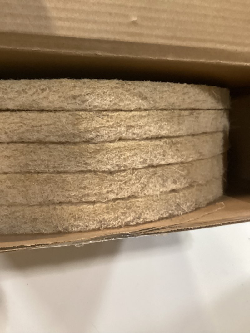 Condition photo showing Good Condition for 3m natural blend tan pad 3500, 20 in 20 inches