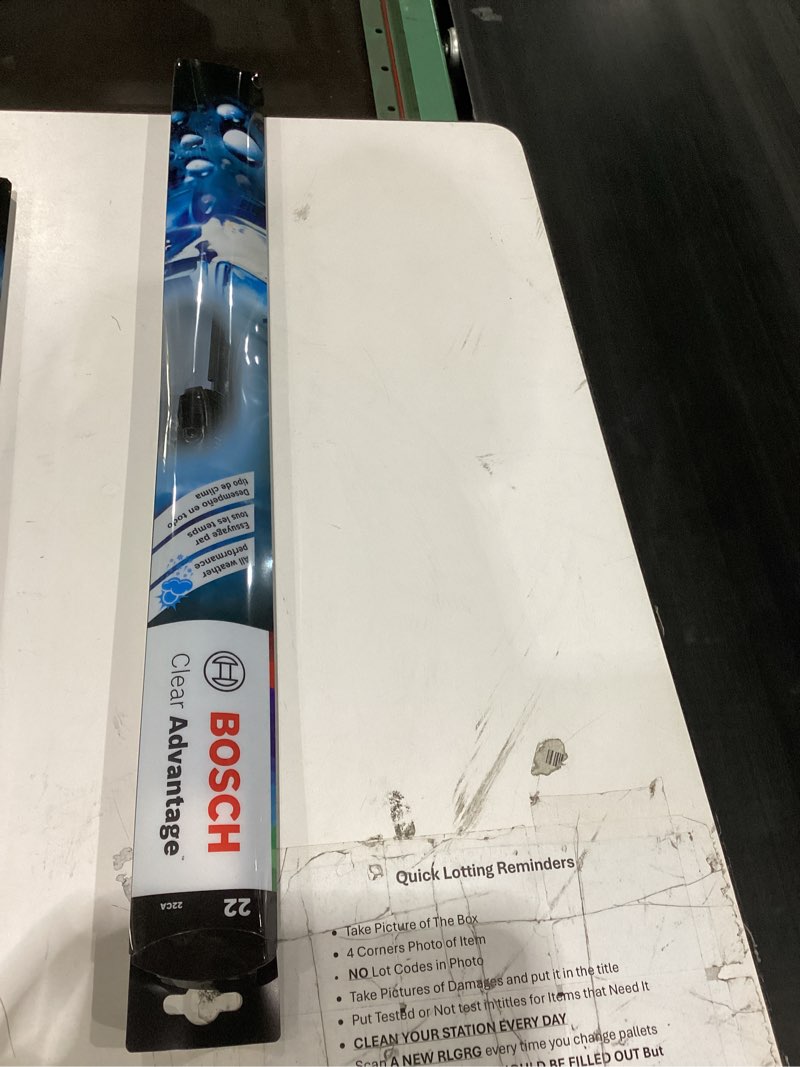Condition photo showing Good Condition for bosch 22ca clear advantage wiper blade - 22\"