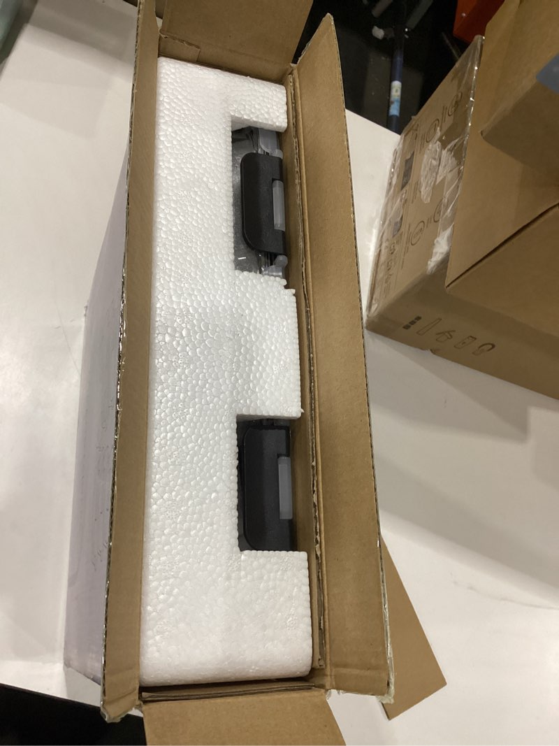 Condition photo showing New/Like New for 8 pack borosilicate glass food storage containers with lids, glass meal prep containers, airtight bento lunch boxes with leak proof locking, oven, freezer and dishwasher safe, bpa free, 5-35oz deep black 8 pack