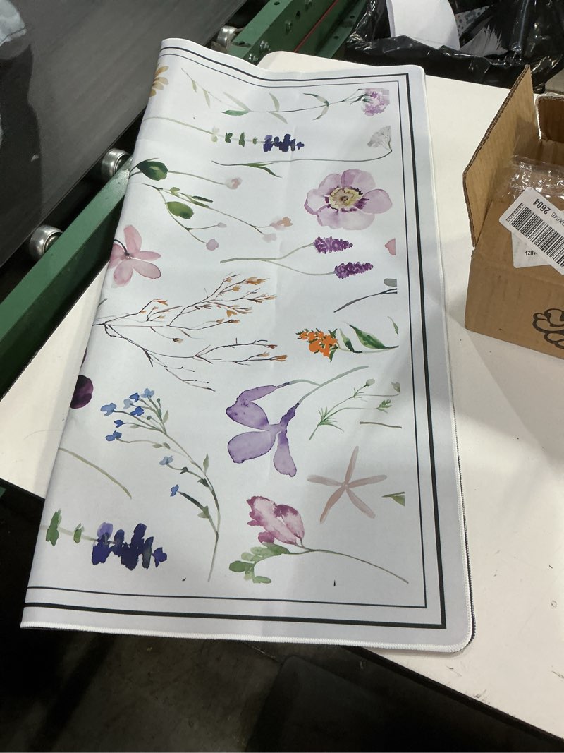 Condition photo showing Good Condition for deyimmei mahjong mat for table - non-slip mahjong table cover with storage pockets, perfect mahjong accessories & gifts for women, men, and mahjong enthusiasts (floral watercolor)