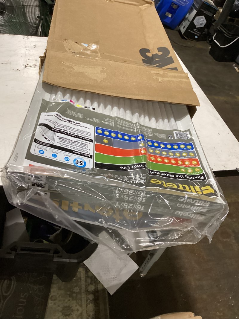 Condition photo showing New/Like New for filtrete 16x25x1  ac furnace air filter  mpr 300  clean living basic dust  6-pack (exact dimensions 15.69 x 24.69 x 0.81)