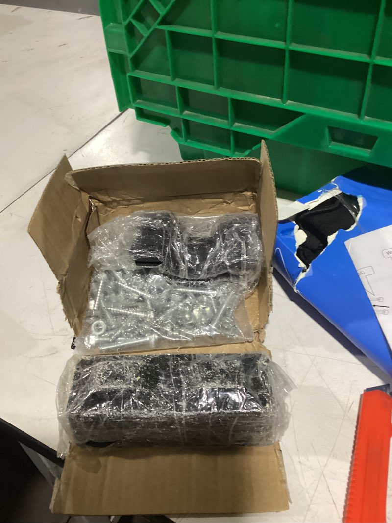 Condition photo showing New/Like New for steel 2 wood fence bracket?chain link wood adapter? fence brackets (12-pack)