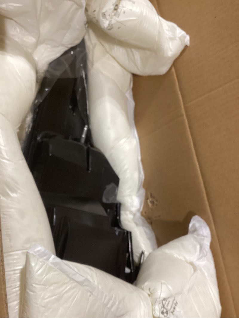 Condition photo showing Good Condition for led type outer tail light assembly compatible with 2022 2023 chevrolet traverse rear lamp left driver side 86785340 85133095 gm2804151