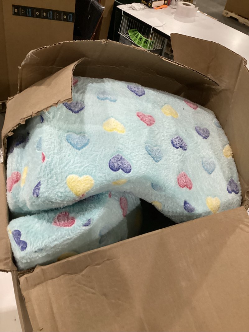 Condition photo showing New/Like New for Toddler Couch, 2-in-1 Kids Soft Couch Fold Out with Star Pillow, Foldable Sofa to Lounger, Extra Wider, Colorful Heart Colorful Heart Large