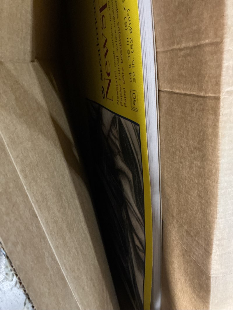 Condition photo showing Good Condition for Strathmore 300 Series 18" x 24" Tape Bound Newsprint Sketch Pad, 100 Sheets/Pad (STTP3079181) 18x24 Rough 100 Sheets