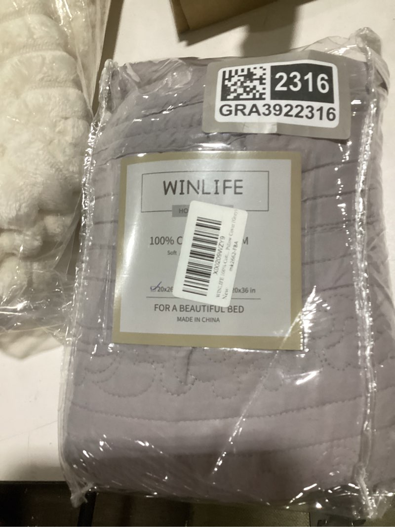 Condition photo showing New/Like New for winlife 100% cotton quilted pillow sham floral printed pillow cover (grey) grey 26" x 20" (pack of 2)