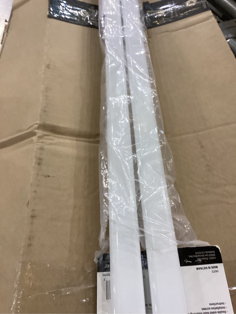Condition photo showing Brand New for Prime-Line K 5167 36 In. L Steel Reinforced White Vinyl Push Bar for Hinged Swinging Screen Doors (Single Pack)