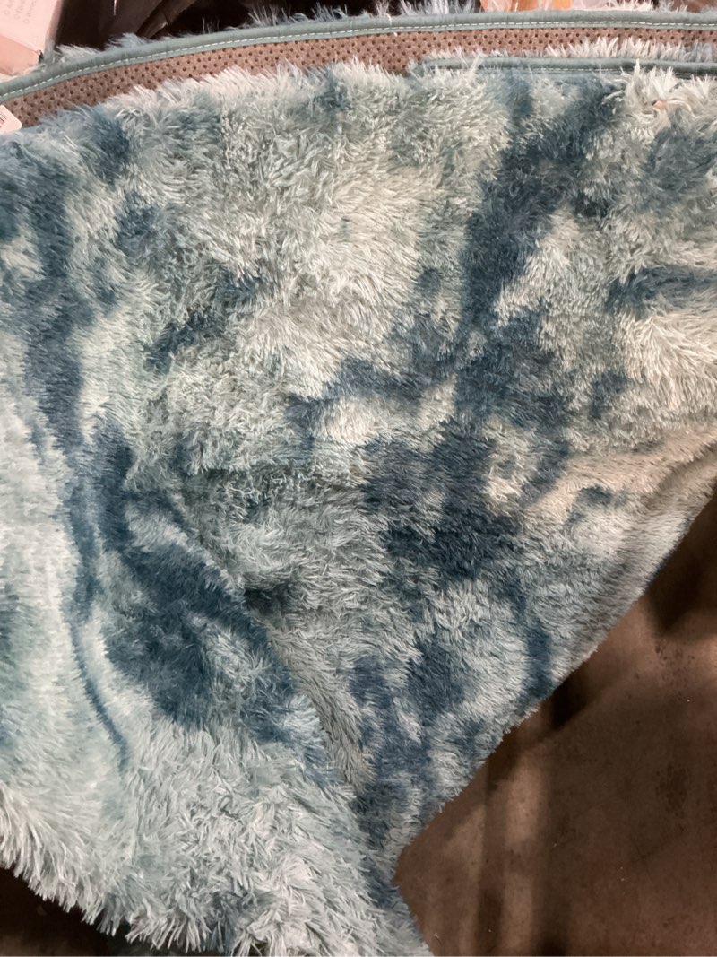 Condition photo showing Good Condition for rezutan fluffy rug for living room bedroom, soft large comfy modern shaggy fuzzy plush indoor nursery home decor bedside rug with non-slip bottom, tie dye peacock blue rugs, 8x10 feet tie dyed-peacock blue 8' x 10' (rectangular)