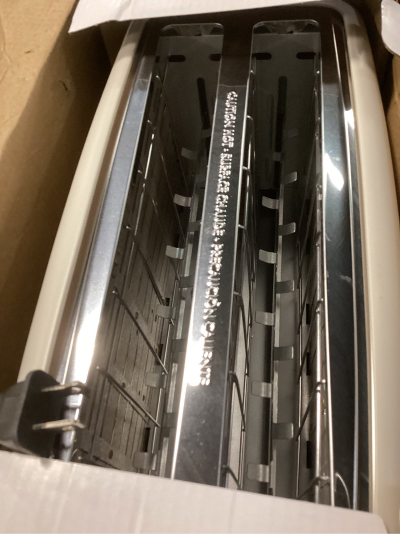 Condition photo showing Good Condition for bella 4 slice slim toaster, fits-anywhere™ kitchenware, 6 setting shade control with reheat & cancel buttons, fits sourdough, 10” long slot, anti jam & auto shutoff, 900 watt, oatmilk 4 slice oatmilk