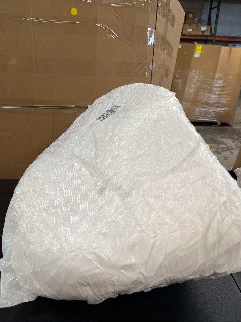 Condition photo showing Good Condition for all-season luxe goose down comforter, king/cal king, white