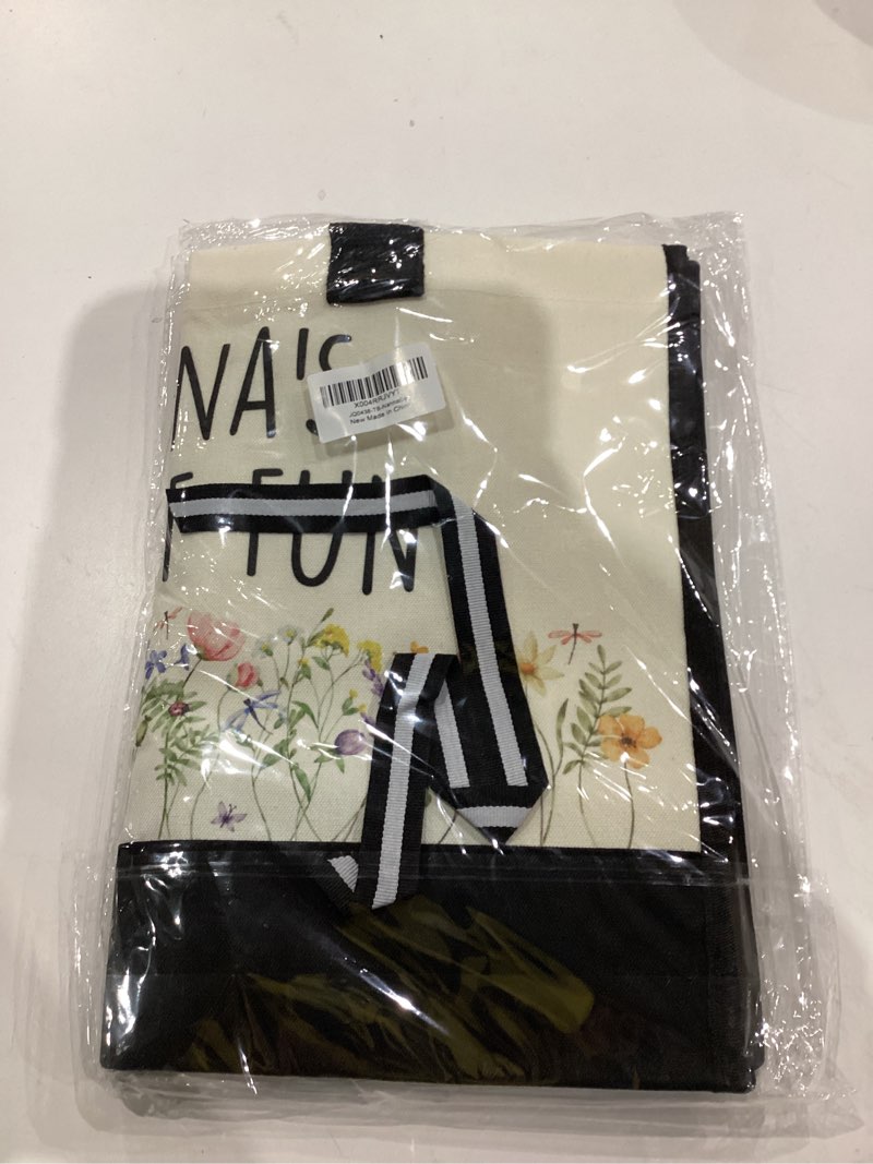 Condition photo showing New/Like New for Gifts for Grandma Grandma Christmas gifts Canvas Tote Bags for Women - Fun Nannabag