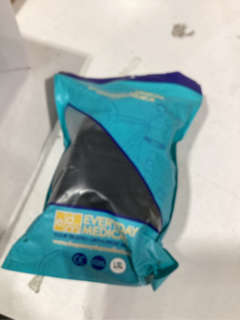 Condition photo showing Good Condition for Everyday Medical Hernia Guard - Inguinal Hernia Belt for Men, Post Surgery Men's Inguinal Hernia Support Truss for Inguinal, Groin Hernias Adjustable Waist Strap - Black, Large/XLarge Black Large/X-Large (Pack of 1)