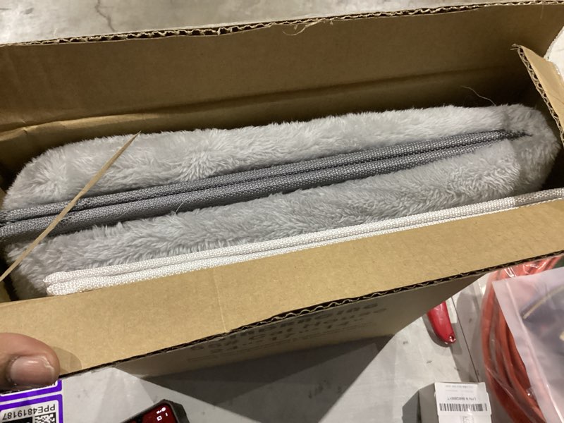 Condition photo showing New/Like New for WINDRACING Cat Beds for Indoor Cats - Extra Wide Cat House for Pet and Foldable Cat Cave Bed with Scratch Pad, Cat Hideaway Condo for Kitten, 24.4x16.9x14.2 inches, Light Grey Light Grey 24.4x16.9x14.2