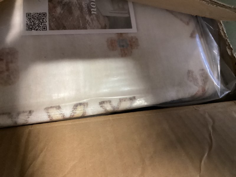 https://lotting-media.assets.bidfta.com/lotting_0b7401dc-8437-47c4-a484-ac22cdd4039f