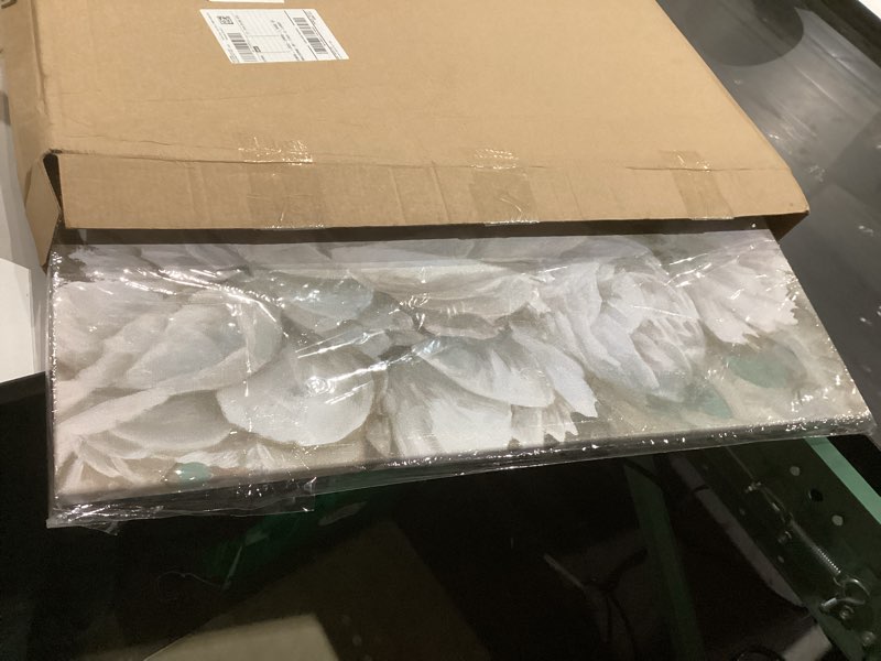 Condition photo showing New/Like New for SEVEN WALL ARTS White Flower Canvas Wall Art Modern Blossom Floral Painting Large Abstract Pictures Landscape Print Framed Artwork for Living Room Bedroom Office Home Decor 36"x 24" White Flower-1 36x24 Inch