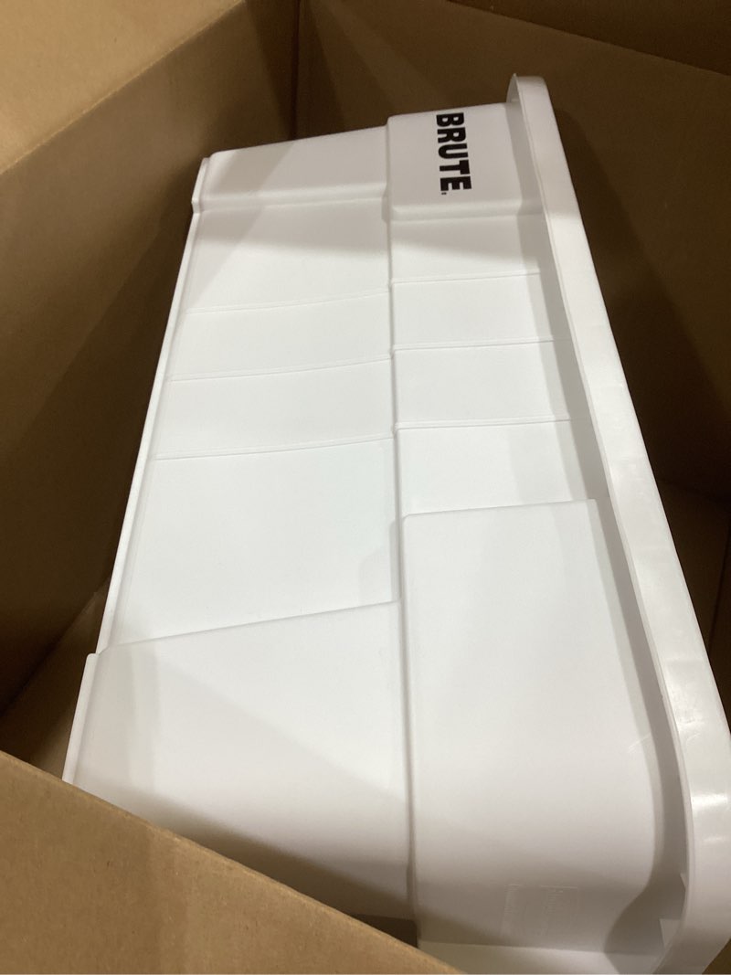 Condition photo showing Good Condition for Rubbermaid Commercial Products BRUTE Tote Storage Container without Lid