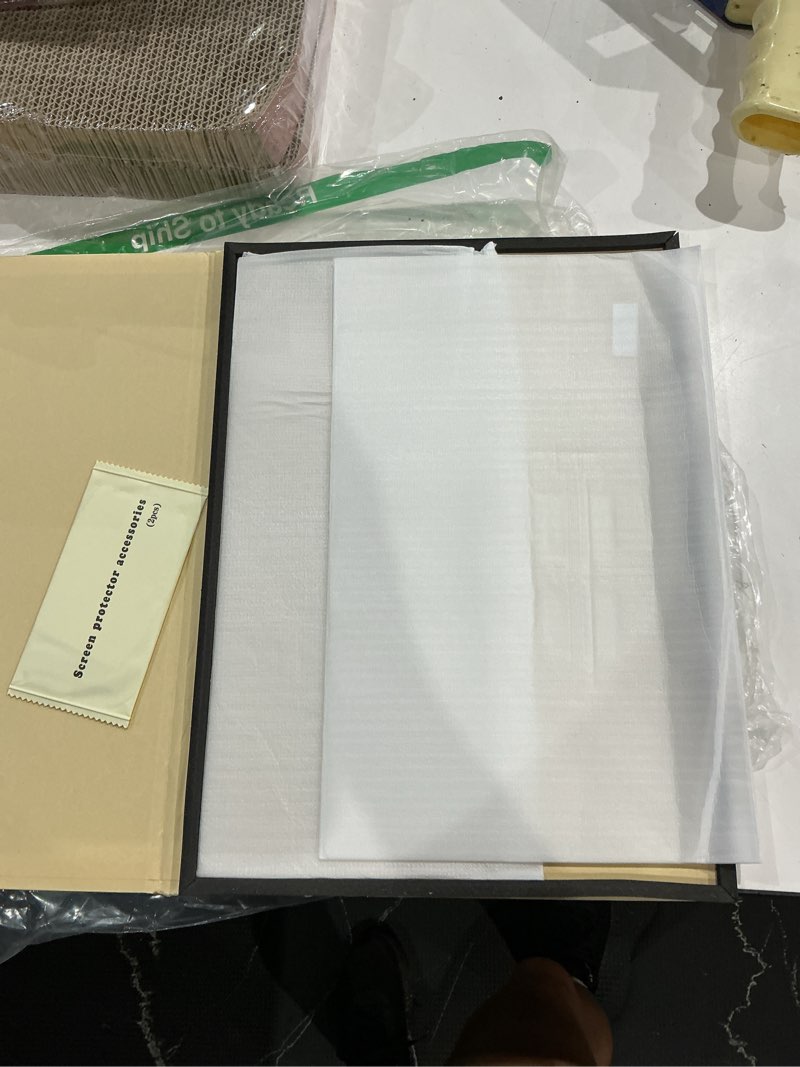 Condition photo showing Good Condition for tempered glass screen protector for toyota rav4 2026 le xle premium woodland se [10.5 inch navigatio