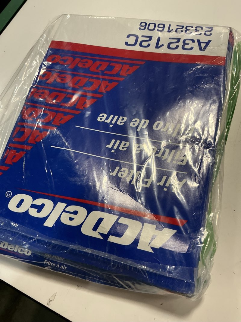 Condition photo showing New/Like New for acdelco gm original equipment a3212c (23321606) air filter