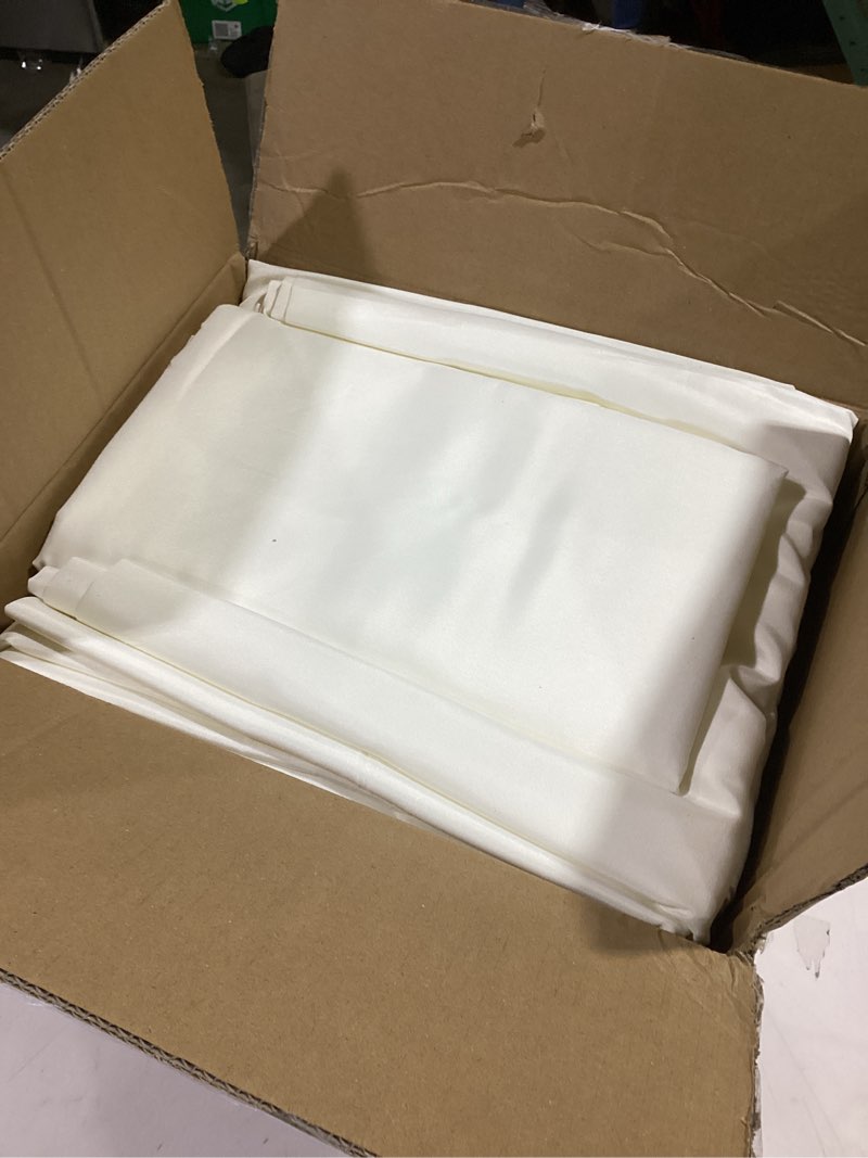Condition photo showing Good Condition for 6-Pack Ivory Tablecloths for Rectangle Tables, 90 x 156 Inches, Stain-Resistant Polyester Fabric for 8 Foot Tables - Washable Table Covers for Weddings, Banquets, Birthday Parties, Events Ivory 90x156 In, 6 Pack