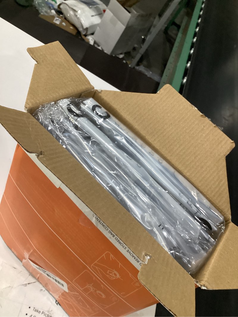 Condition photo showing Good Condition for gongshi vacuum storage bags, space saver seal bags for clothing, travel luggage,blankets, comforters, pillows, clothes storage.12 jumbo