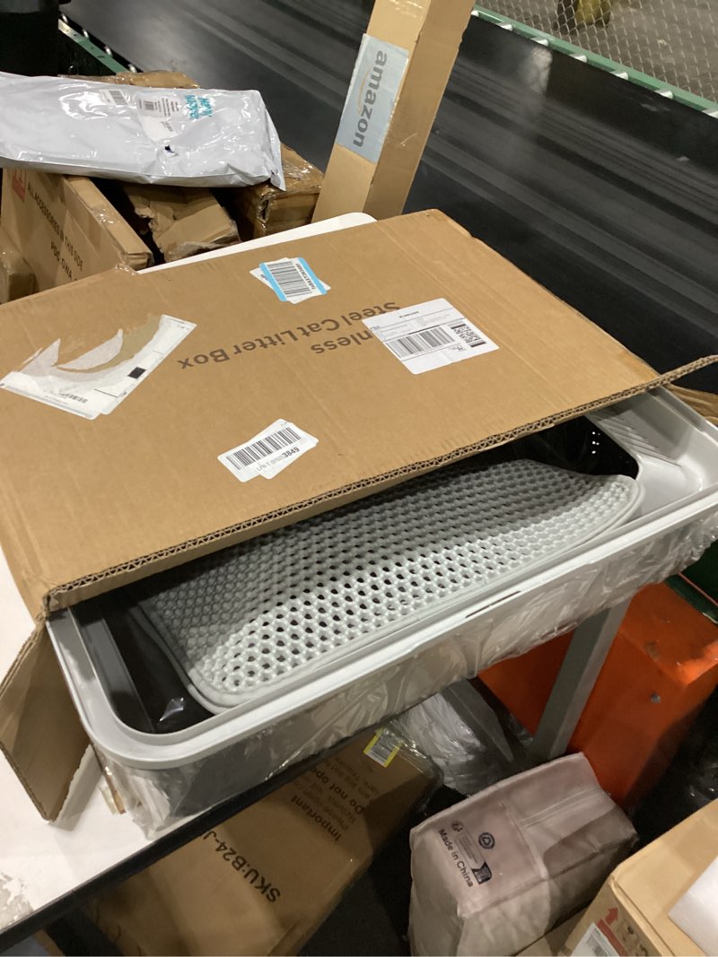 Condition photo showing Good Condition for stainless steel litter box | xl enclosed cat litter boxes with lid for big cats | high sided, anti-urine leakage | non-stick bottom & includes litter mat & metal scoop