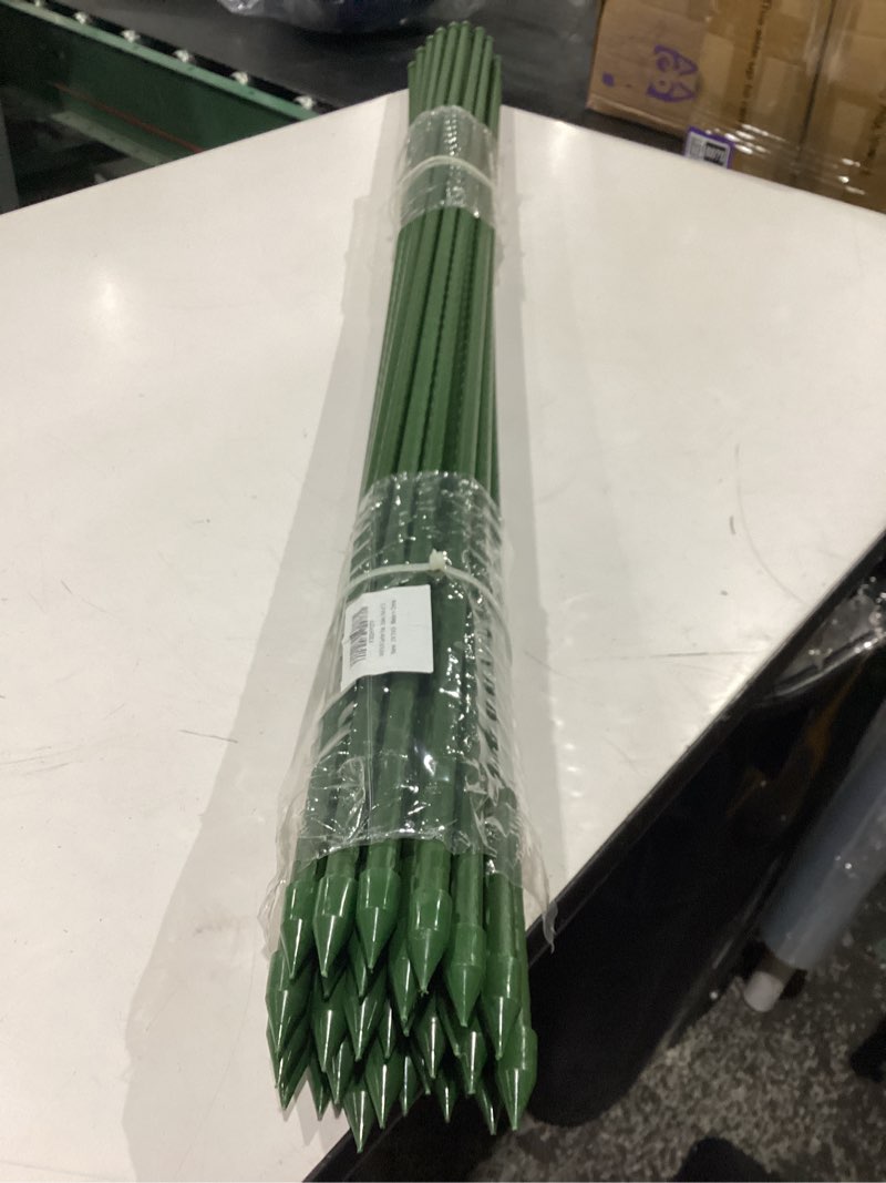 Condition photo showing New/Like New for waenlir garden stakes 48 inch 4ft sturdy tomato stakes, plant stakes for outdoor plants, metal plant support sticks for gardening, pack of 30 4ft 30pack