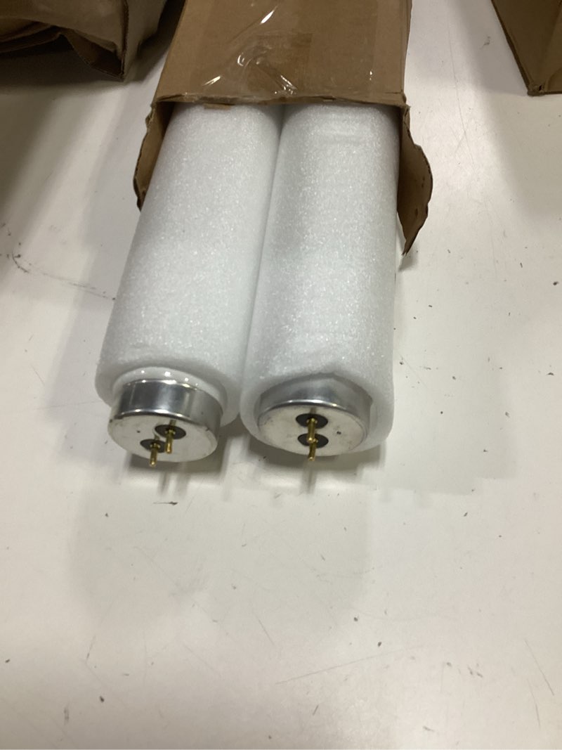 Condition photo showing Good Condition for 2pack f15t12-cw cool white 15watt fluorescent light bulb,18inch 4100k straight linear preheat lamp,t12 tube 1.5'' dia replacement for kitchen and bath 4100k cool white
