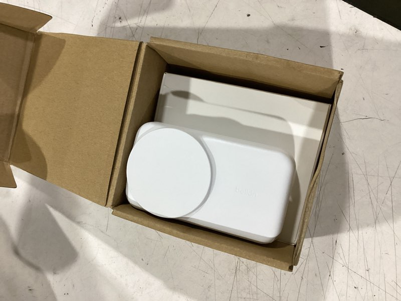 Condition photo showing Good Condition for belkin magsafe charger compatible, 3-in-1 charging station, qi2.2 25w magnetic wireless charger dock, foldable charging stand for iphone 17/16/15, apple watch, airpods, pixel 10 (45w adapter included) white