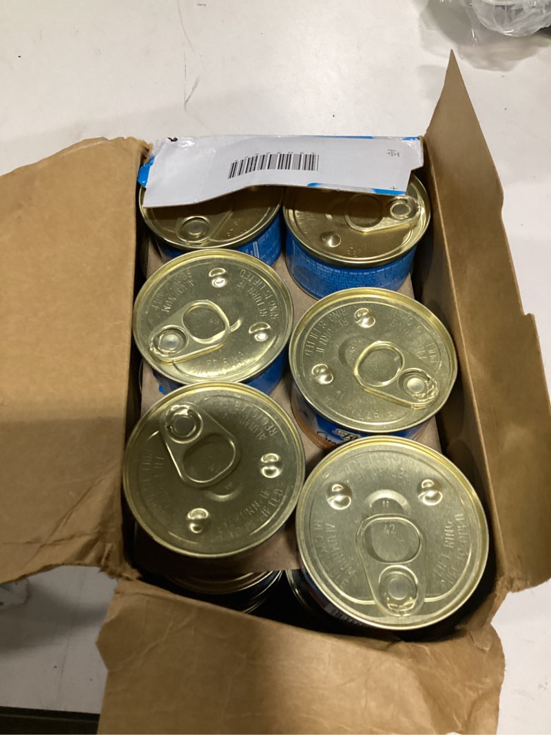Condition photo showing New/Like New for Purina Fancy Feast Creamy Delight Pate Wet Cat Food  Soft Variety Pack  3 oz Cans (24 Pack)