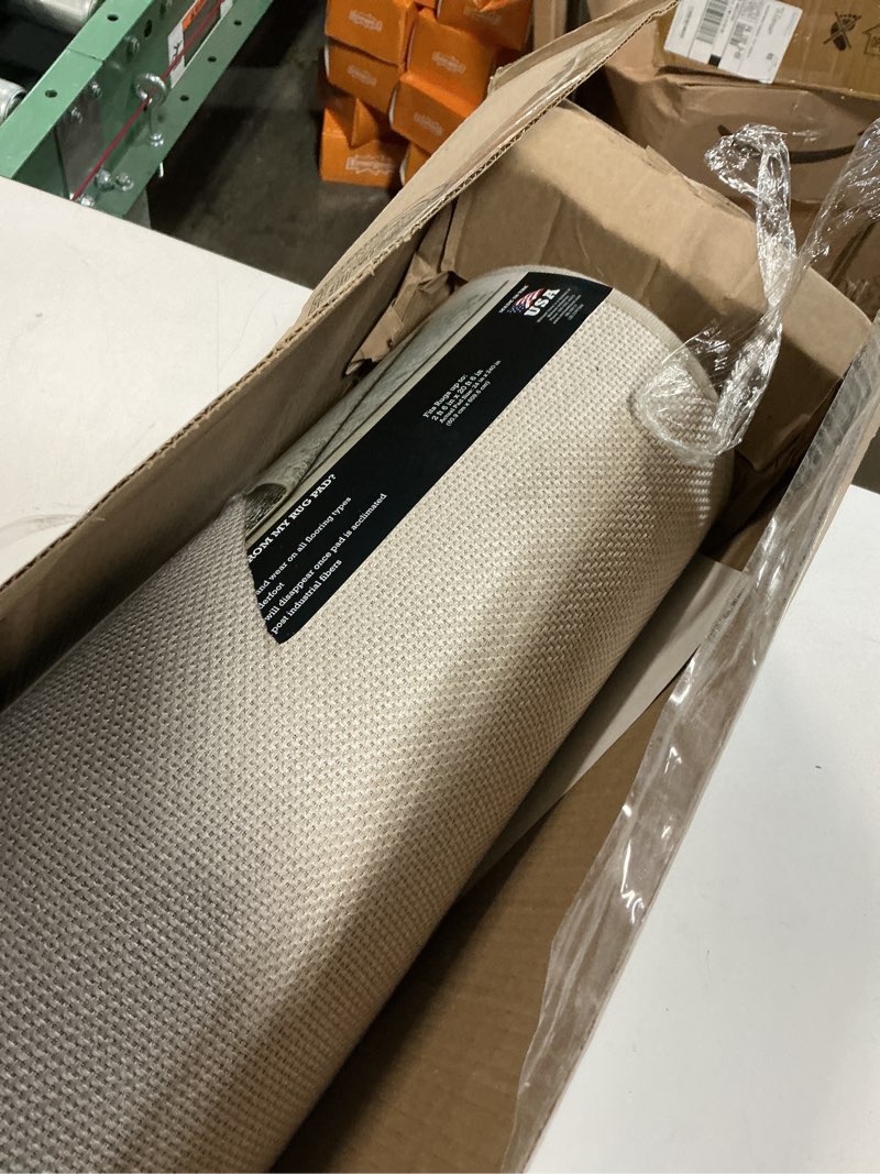 Condition photo showing Good Condition for GOYLSER 20 ft Extra Long Runner Rugs for Hallways, Rubber Backed Kitchen Floor Mat Non Slip, Absorbent Beige Entry Way Runner Rugs Indoor 2'4" x 20' (Rectangular) Beige